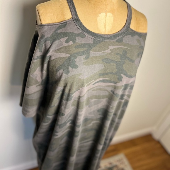 Anthropologie t.la women’s camo open shoulder tunic/dress xl - Picture 2 of 7